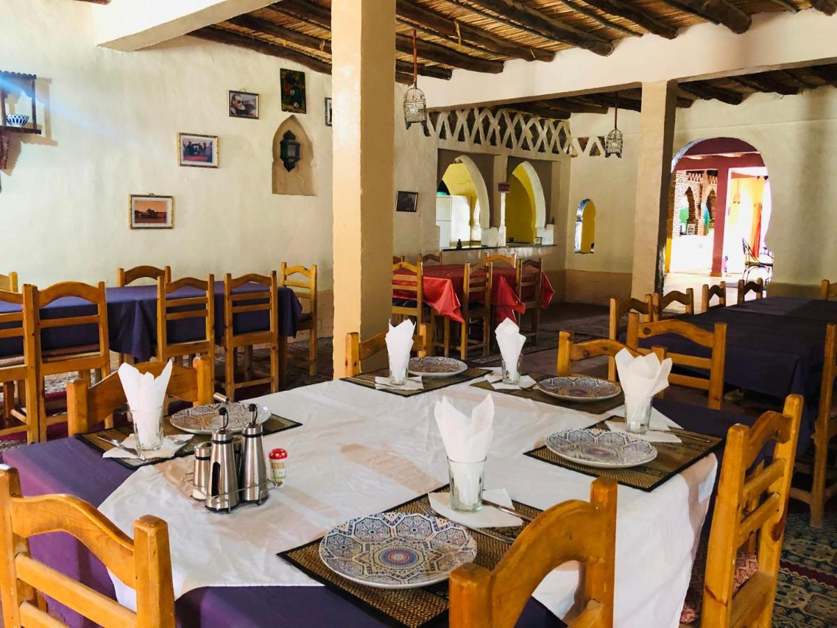 Riad Hotel Les Flamants Merzouga Bagian luar foto