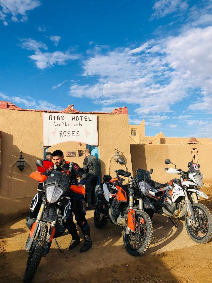 Riad Hotel Les Flamants Merzouga Bagian luar foto