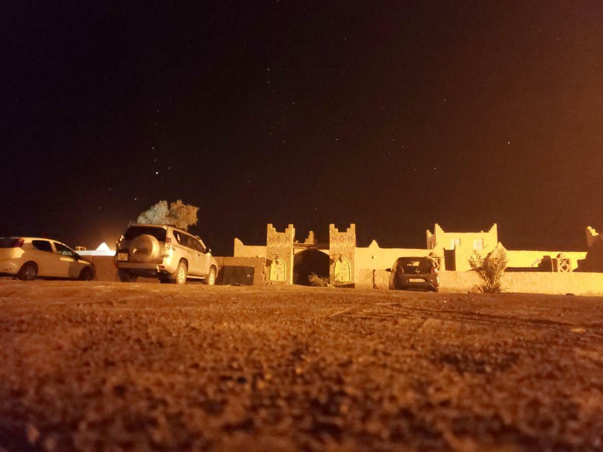 Riad Hotel Les Flamants Merzouga Bagian luar foto